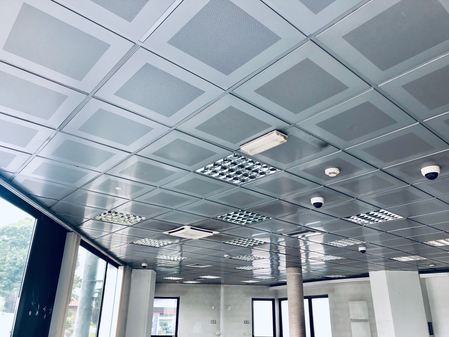 LayIn Ceiling perforated ((Code: WMS/Lay-In/Ceiling)