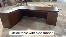 TABLE: OFFICE TABLE WITH SIDE RUNNER